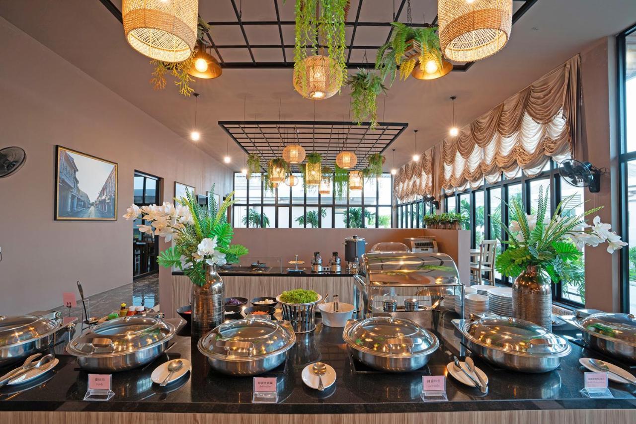 Gold Chariot Pool Villa, Phuket - Sha Plus Certified Bang Tao Beach  Exterior photo