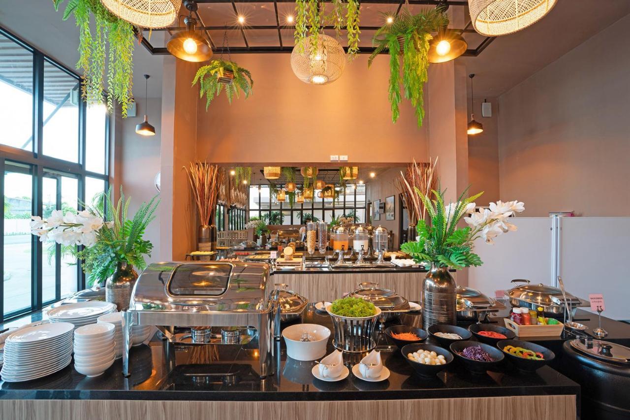 Gold Chariot Pool Villa, Phuket - Sha Plus Certified Bang Tao Beach  Exterior photo